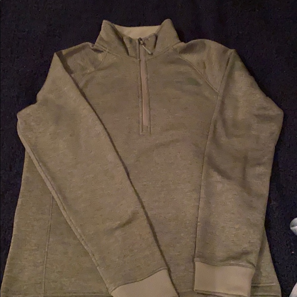 North Face MEN’S half zip sweatshirt